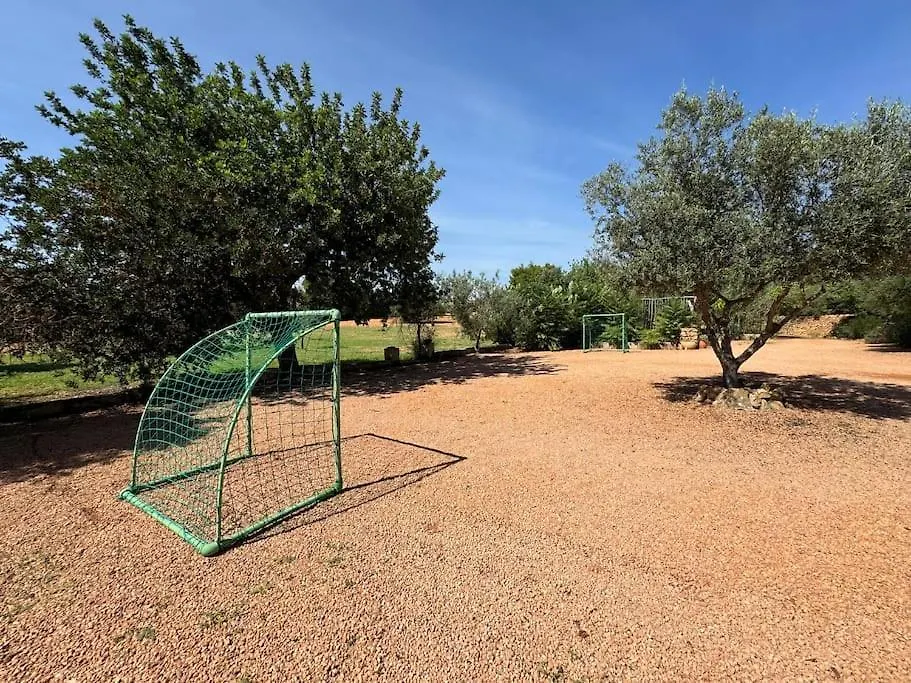 Can Conill Villa Llucmajor  0*, Llucmajor (Mallorca) España